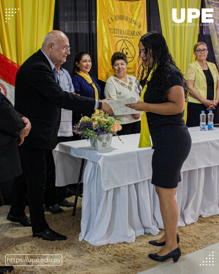 Celebrando Identidad: UPE Anfitriona en la Graduación de Profesionales de la Lengua Guaraní